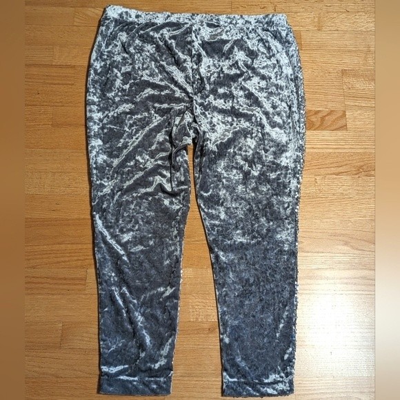 Midnight Velvet NWOT Lucinda Gray Silver Sequin Pull-on Leggings Pants - Picture 6 of 13